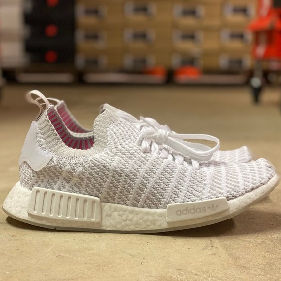 nmd r1 stlt primeknit white